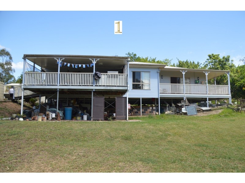 68 Old Bruce Highway, Howard QLD 4659