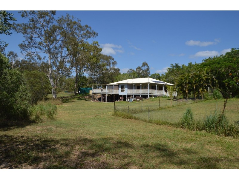 68 Old Bruce Highway, Howard QLD 4659