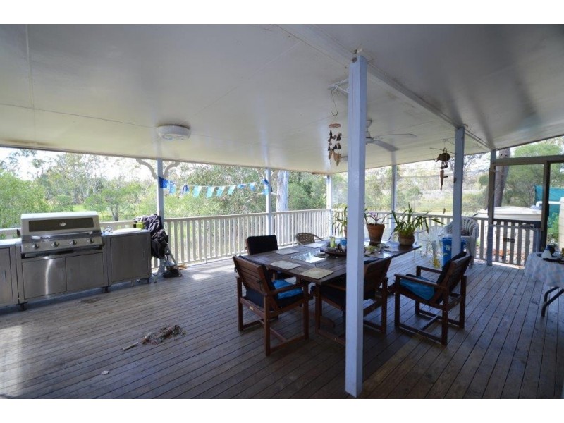 68 Old Bruce Highway, Howard QLD 4659