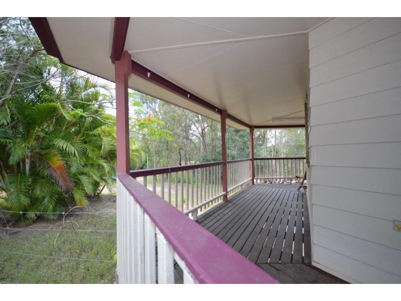 68 Old Bruce Highway, Howard QLD 4659