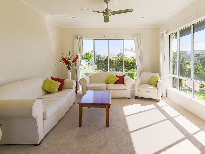 9 Fulmar Court, Burrum Heads QLD 4659