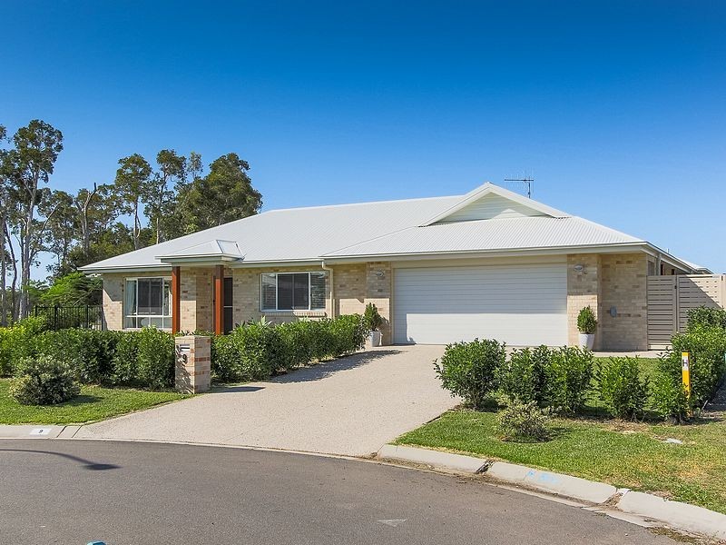 9 Fulmar Court, Burrum Heads QLD 4659