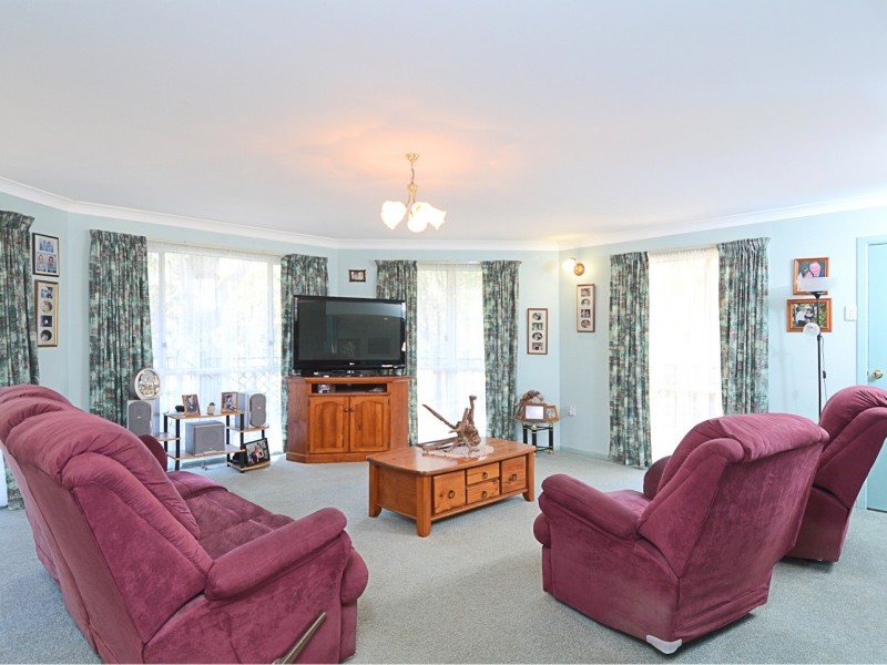 11 Bluegum Drive, Burrum Heads QLD 4659