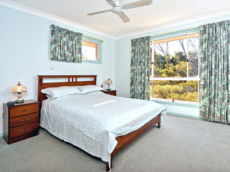 11 Bluegum Drive, Burrum Heads QLD 4659