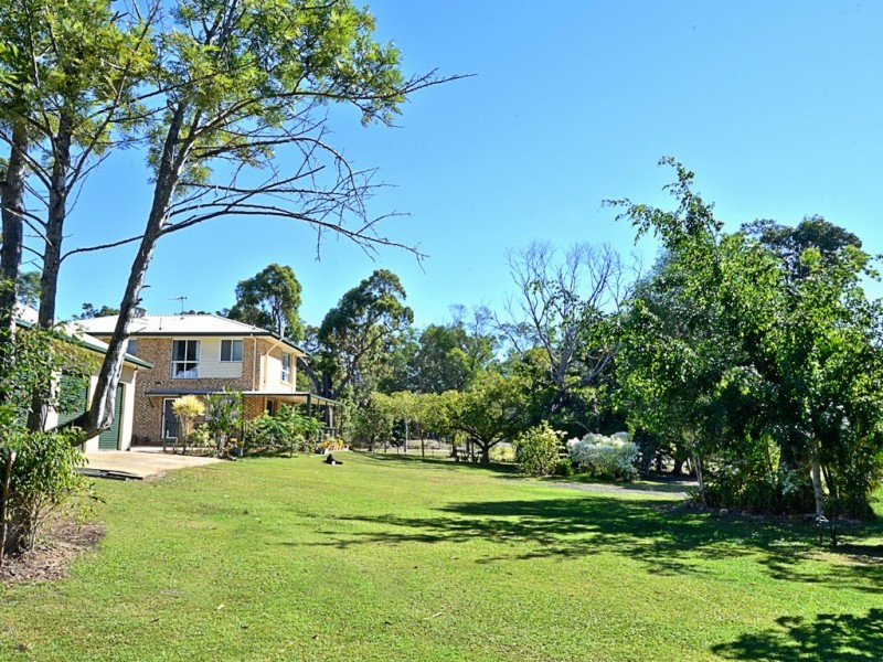 11 Bluegum Drive, Burrum Heads QLD 4659