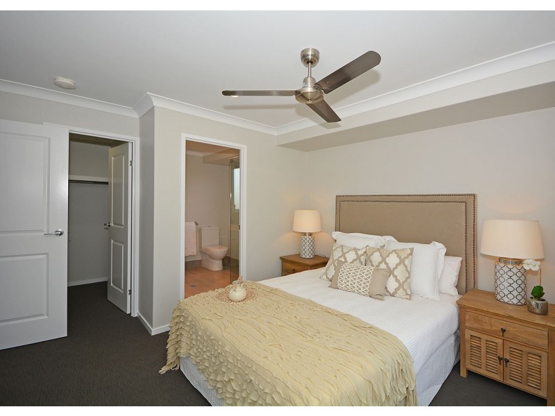 25 Honey Myrtle Close, Burrum Heads QLD 4659