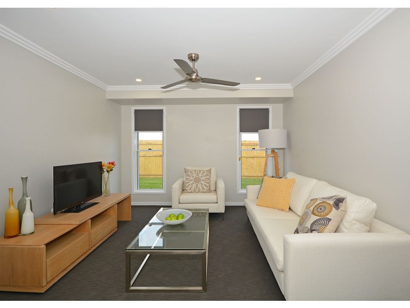 25 Honey Myrtle Close, Burrum Heads QLD 4659