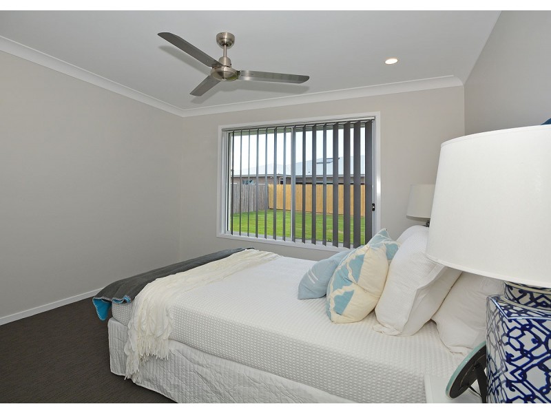 25 Honey Myrtle Close, Burrum Heads QLD 4659