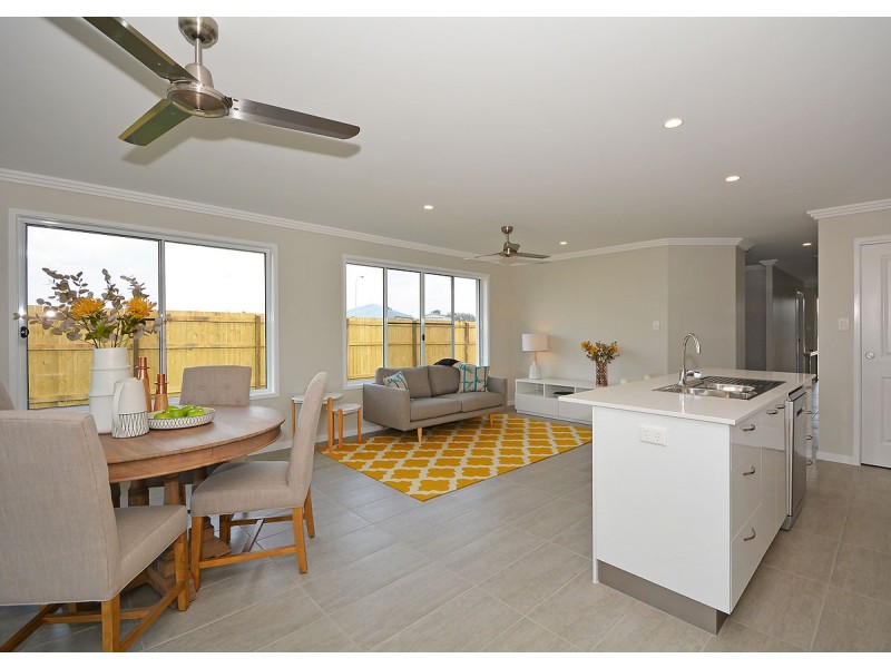 25 Honey Myrtle Close, Burrum Heads QLD 4659