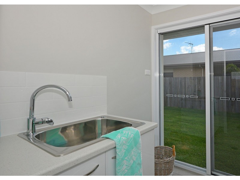 25 Honey Myrtle Close, Burrum Heads QLD 4659