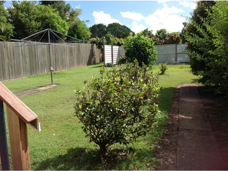 70 Thomas Street, Howard QLD 4659