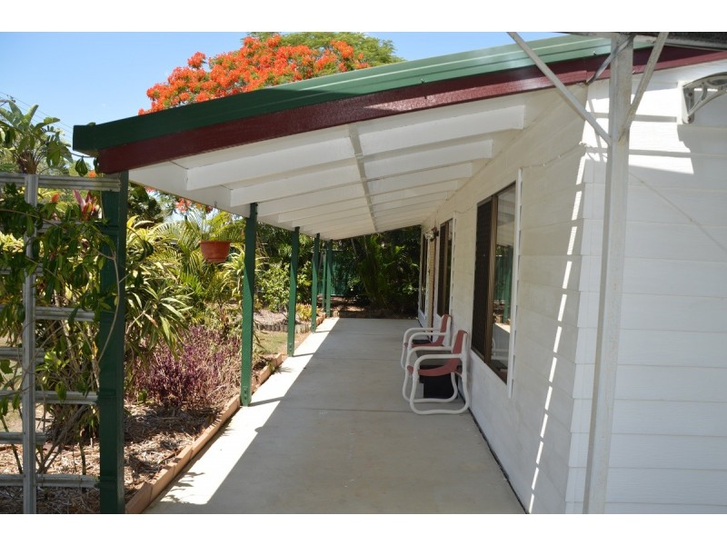 36 Edith Street, Howard QLD 4659