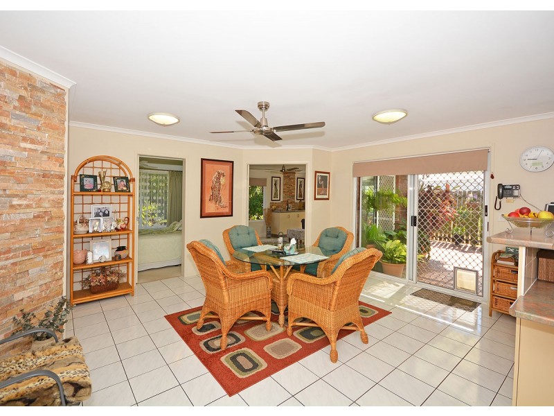 12 Beach Drive, Burrum Heads QLD 4659