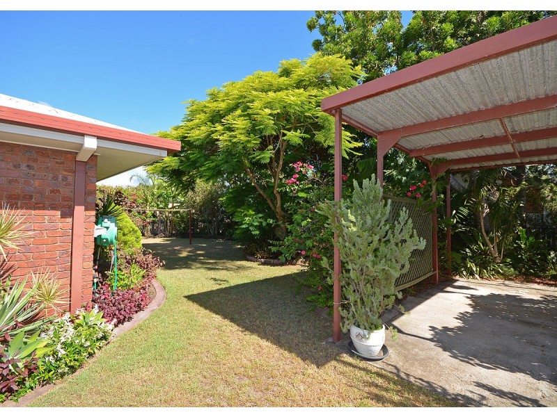 12 Beach Drive, Burrum Heads QLD 4659