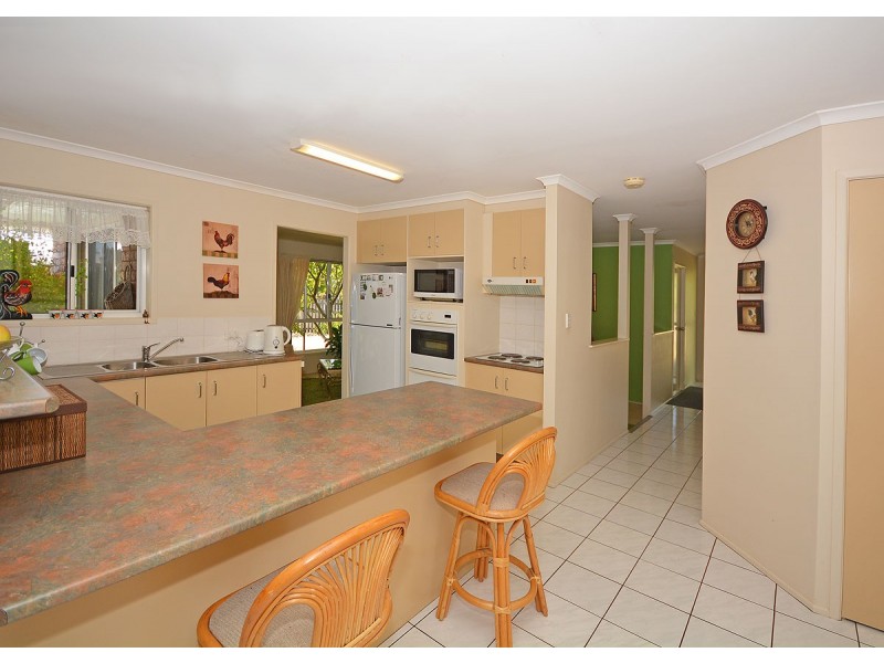 12 Beach Drive, Burrum Heads QLD 4659
