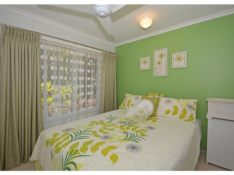 12 Beach Drive, Burrum Heads QLD 4659