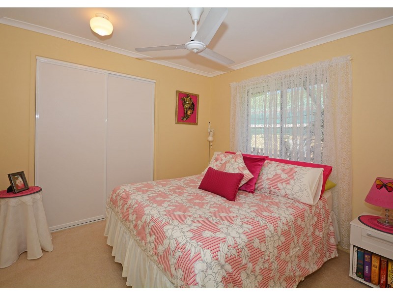 12 Beach Drive, Burrum Heads QLD 4659