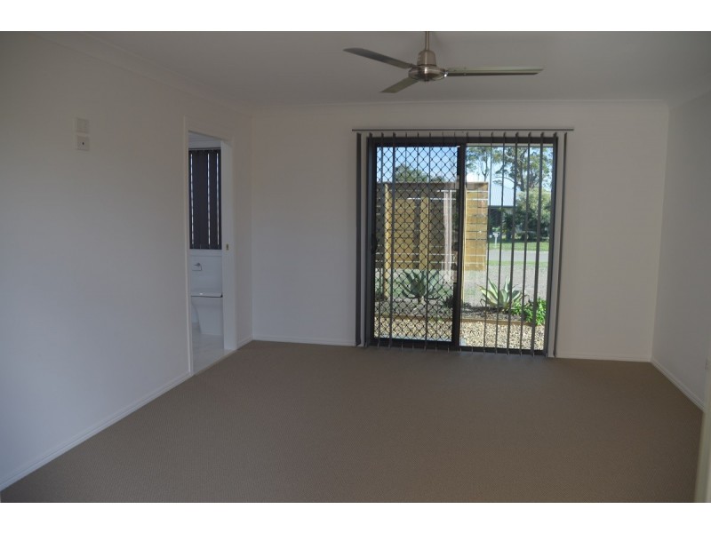 4 Southfork Circuit, Burrum Heads QLD 4659