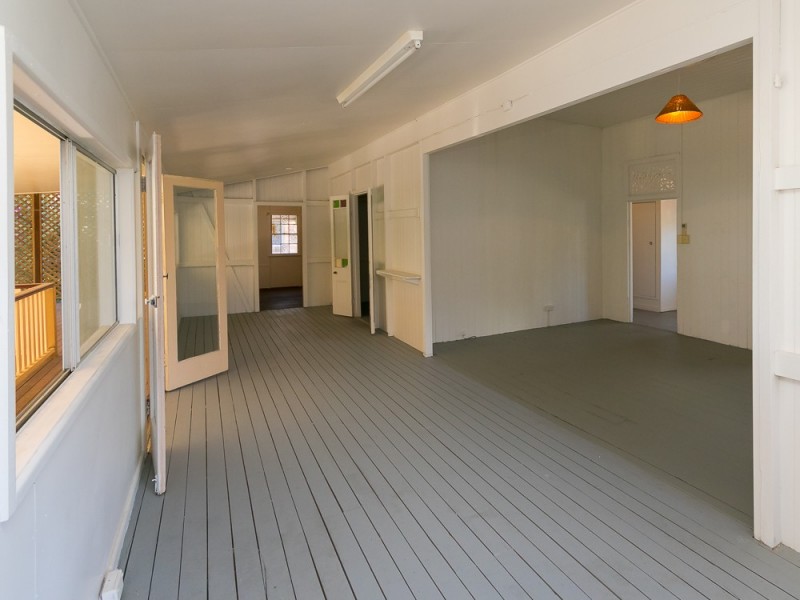36 Kingfisher Parade, Toogoom QLD 4655