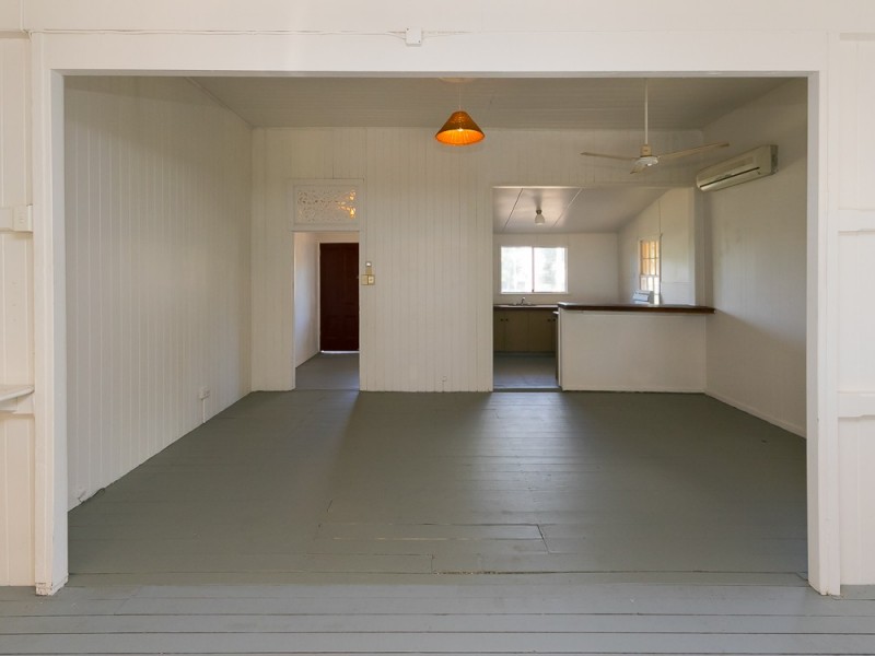36 Kingfisher Parade, Toogoom QLD 4655
