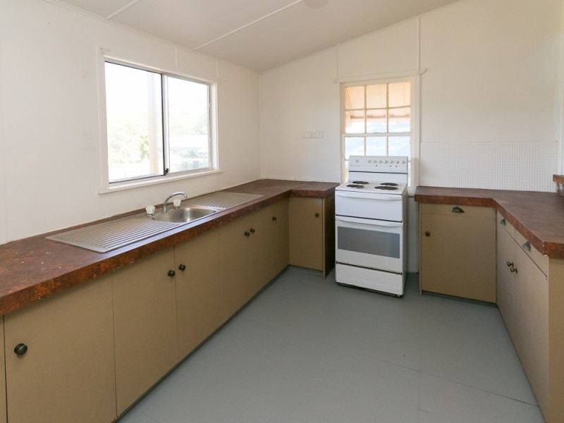 36 Kingfisher Parade, Toogoom QLD 4655
