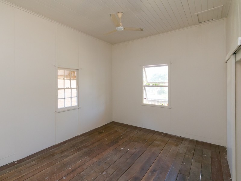 36 Kingfisher Parade, Toogoom QLD 4655