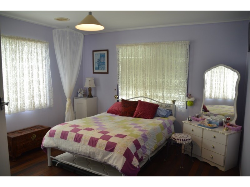 10 Martha St, Howard QLD 4659