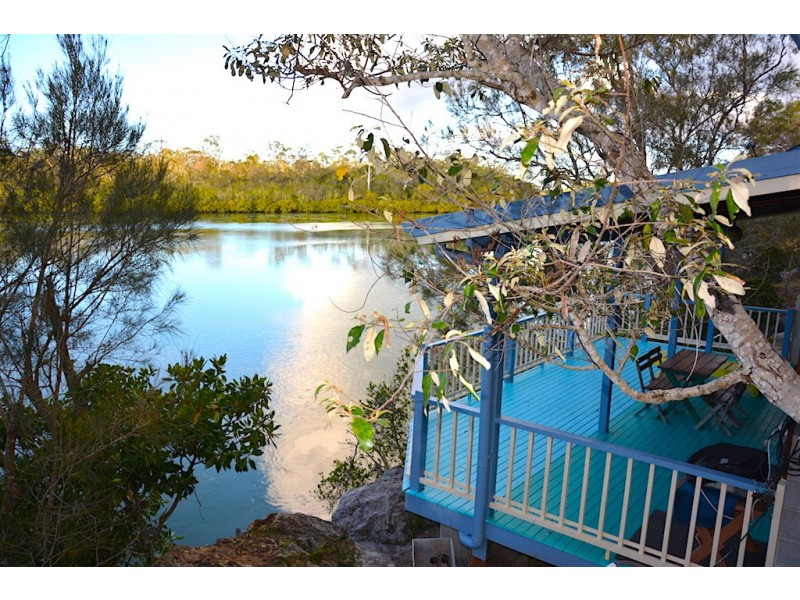 17 Jacqueline Drive, Pacific Haven QLD 4659