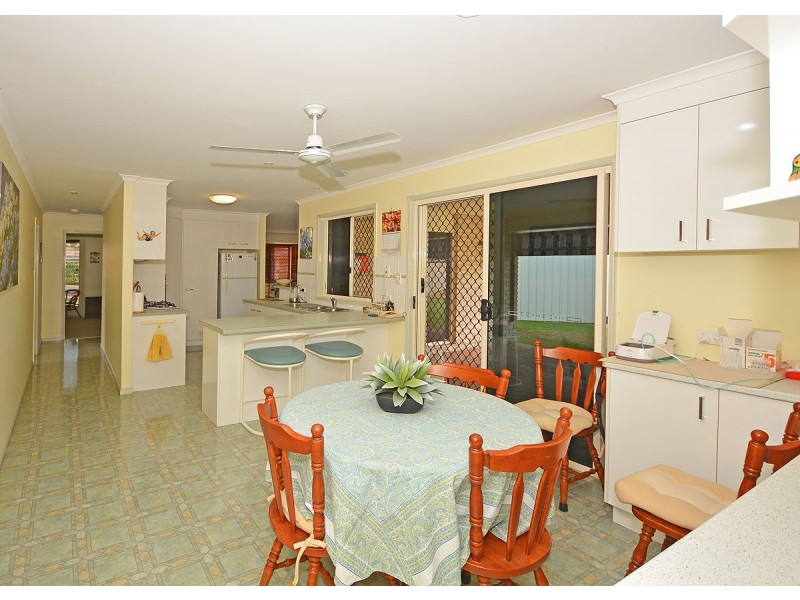 7 Amber Court, Burrum Heads QLD 4659