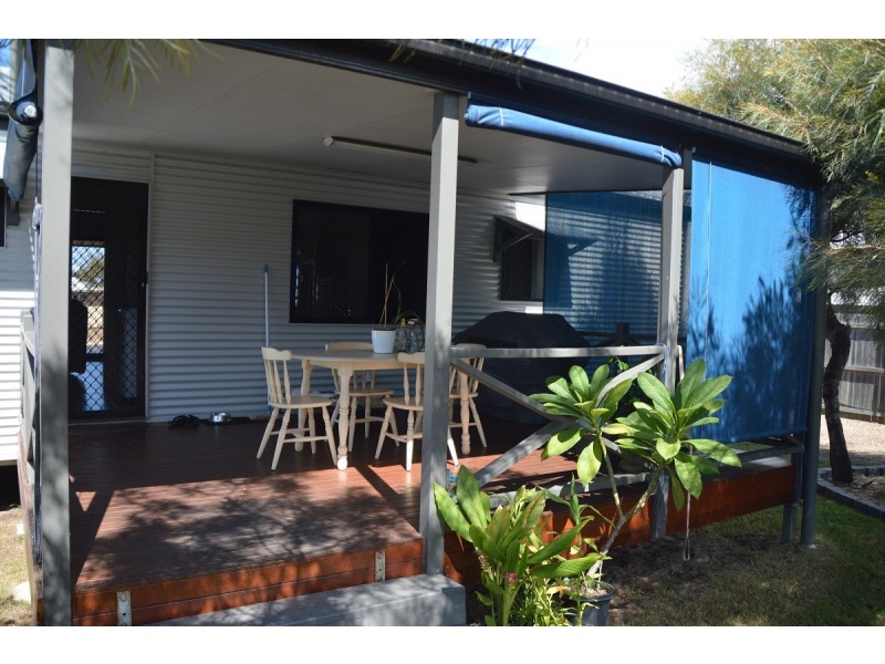 5 Lakes Boulevard, Burrum Heads QLD 4659