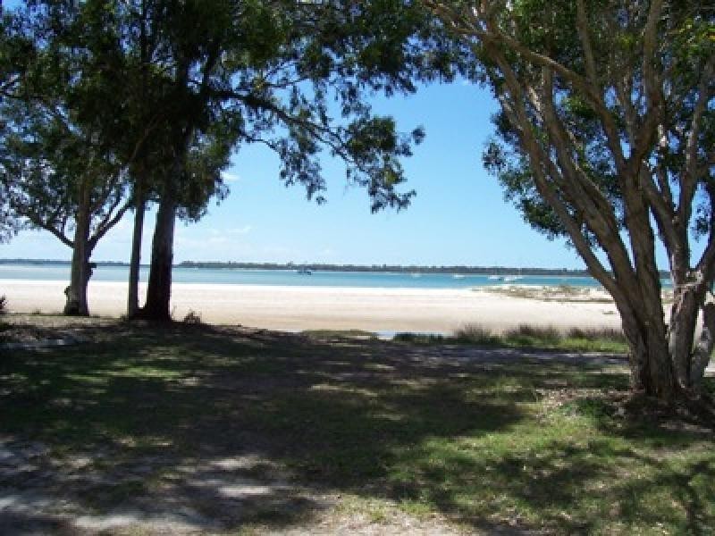 92 Riverview Dve, Burrum Heads QLD 4659
