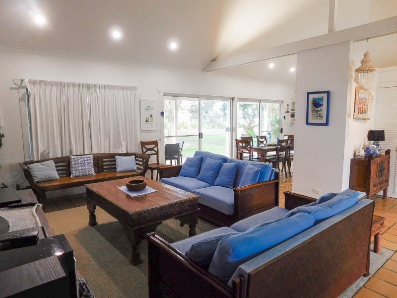 92 Riverview Dve, Burrum Heads QLD 4659