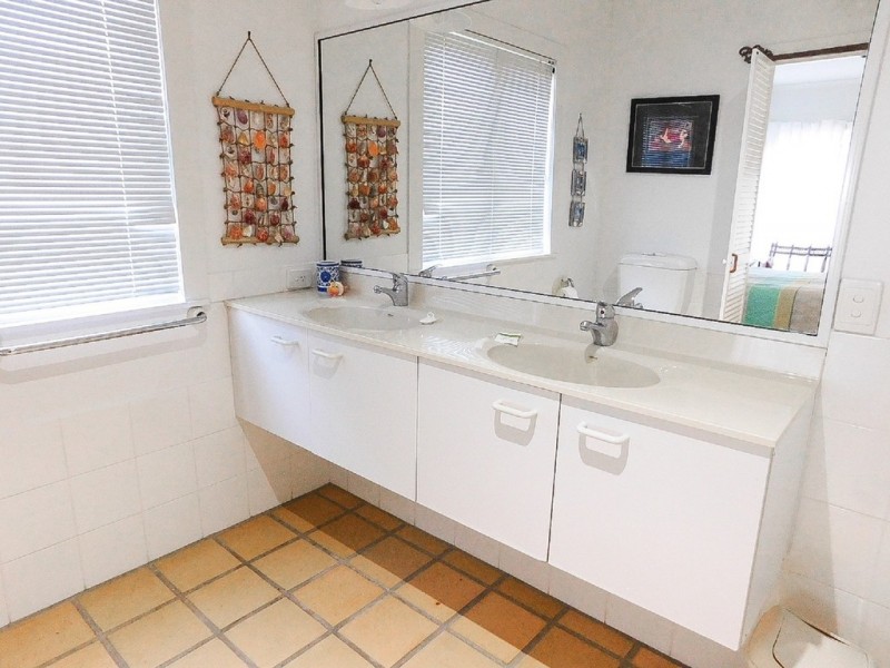 92 Riverview Dve, Burrum Heads QLD 4659