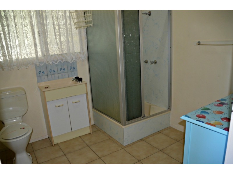 28 Burrum Street, Burrum Heads QLD 4659