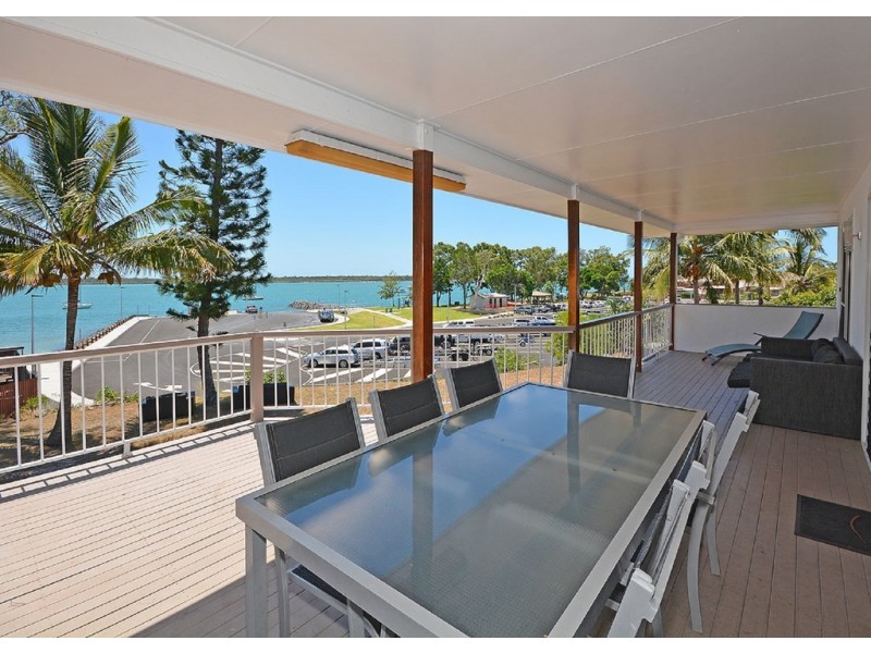 70 Riverview Drive, Burrum Heads QLD 4659