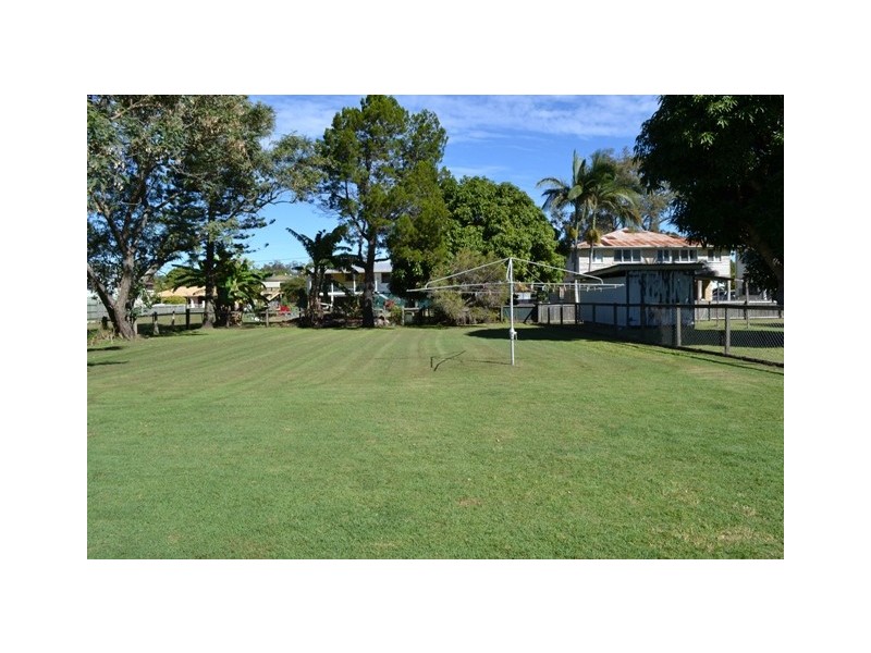 40 Esplanade, Burrum Heads QLD 4659