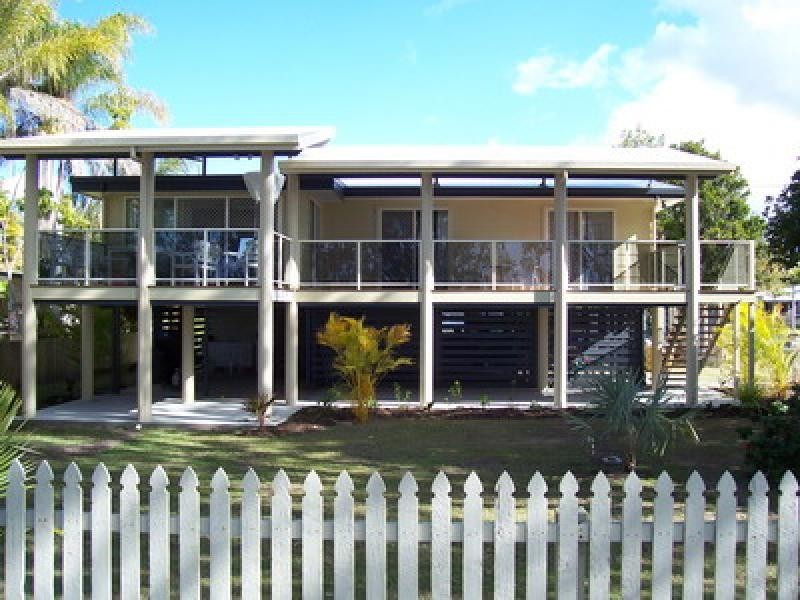 47 Esplanade, Burrum Heads QLD 4659