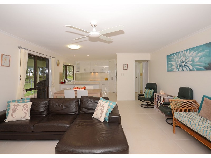 148 Burrum Street, Burrum Heads QLD 4659