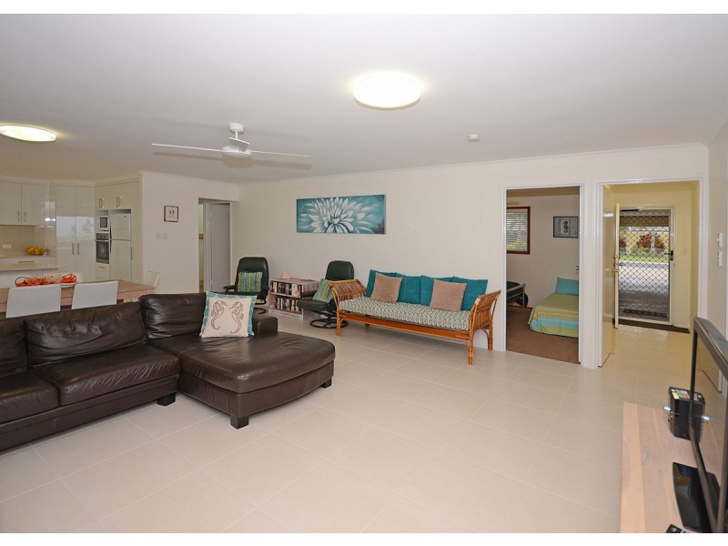 148 Burrum Street, Burrum Heads QLD 4659