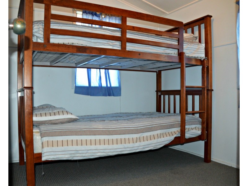 37 Esplanade, Burrum Heads QLD 4659