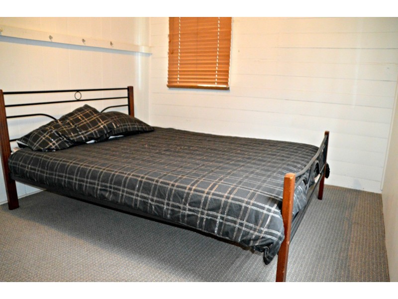 37 Esplanade, Burrum Heads QLD 4659