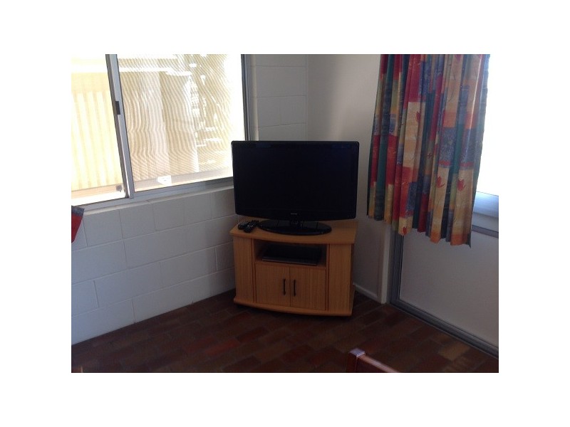 64 Burrum Street, Burrum Heads QLD 4659
