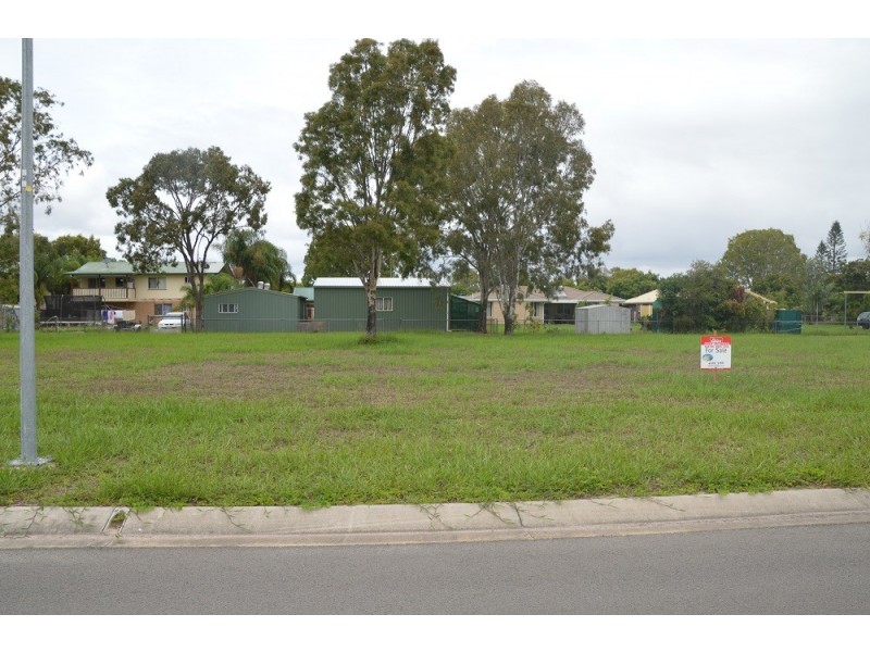 11 Barramundi Drive, Burrum Heads QLD 4659