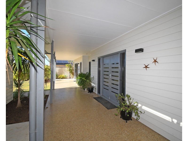 56 Sunrise Crescent, Burrum Heads QLD 4659