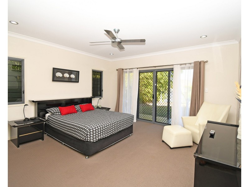 56 Sunrise Crescent, Burrum Heads QLD 4659