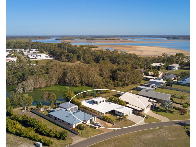 56 Sunrise Crescent, Burrum Heads QLD 4659