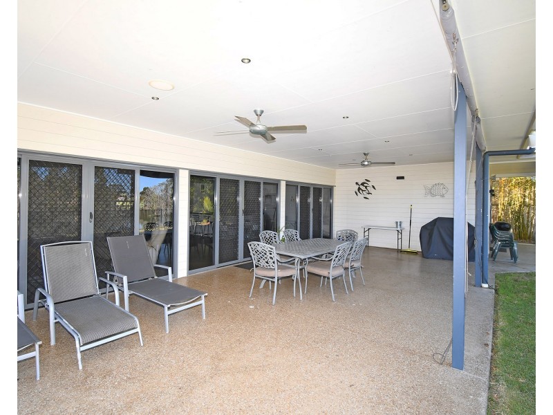 56 Sunrise Crescent, Burrum Heads QLD 4659