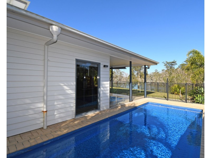 56 Sunrise Crescent, Burrum Heads QLD 4659