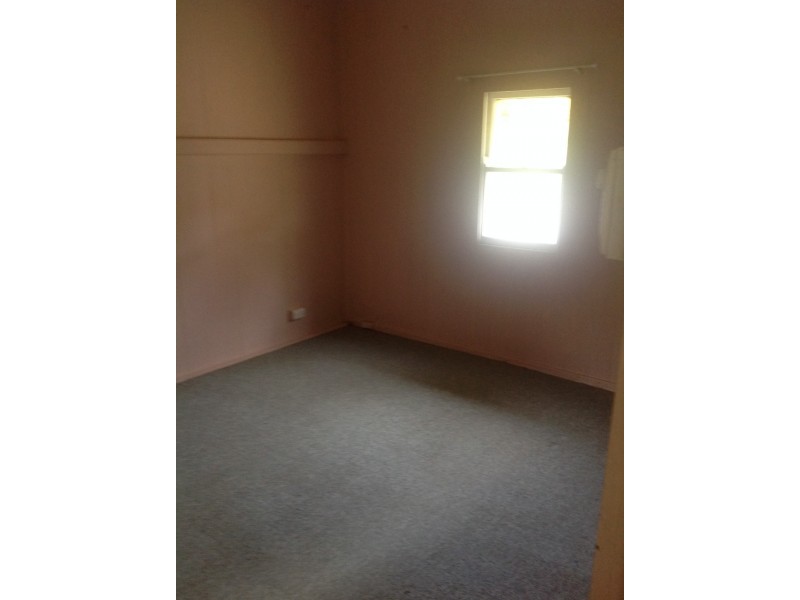 14 George Street, Torbanlea QLD 4662
