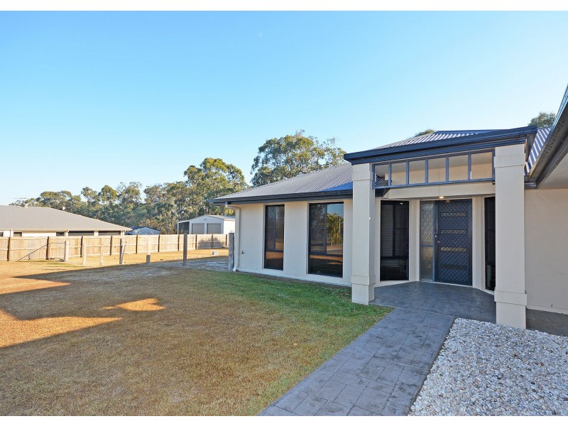 10 Jarrah Court, Burrum Heads QLD 4659